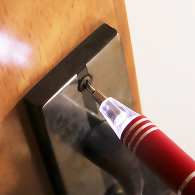 2020 Multifunctional Aluminum Alloy Tool Pen Light with Screwdriver LED Lighting Tool Flashlight