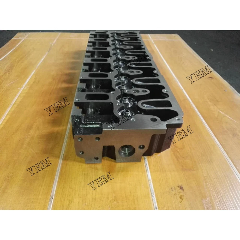 Excavator Parts D6D Cylinder Head for Volvo Cylinder Head Universal Engine Parts