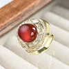 Anillo de corindón rojo de tamaño ajustable