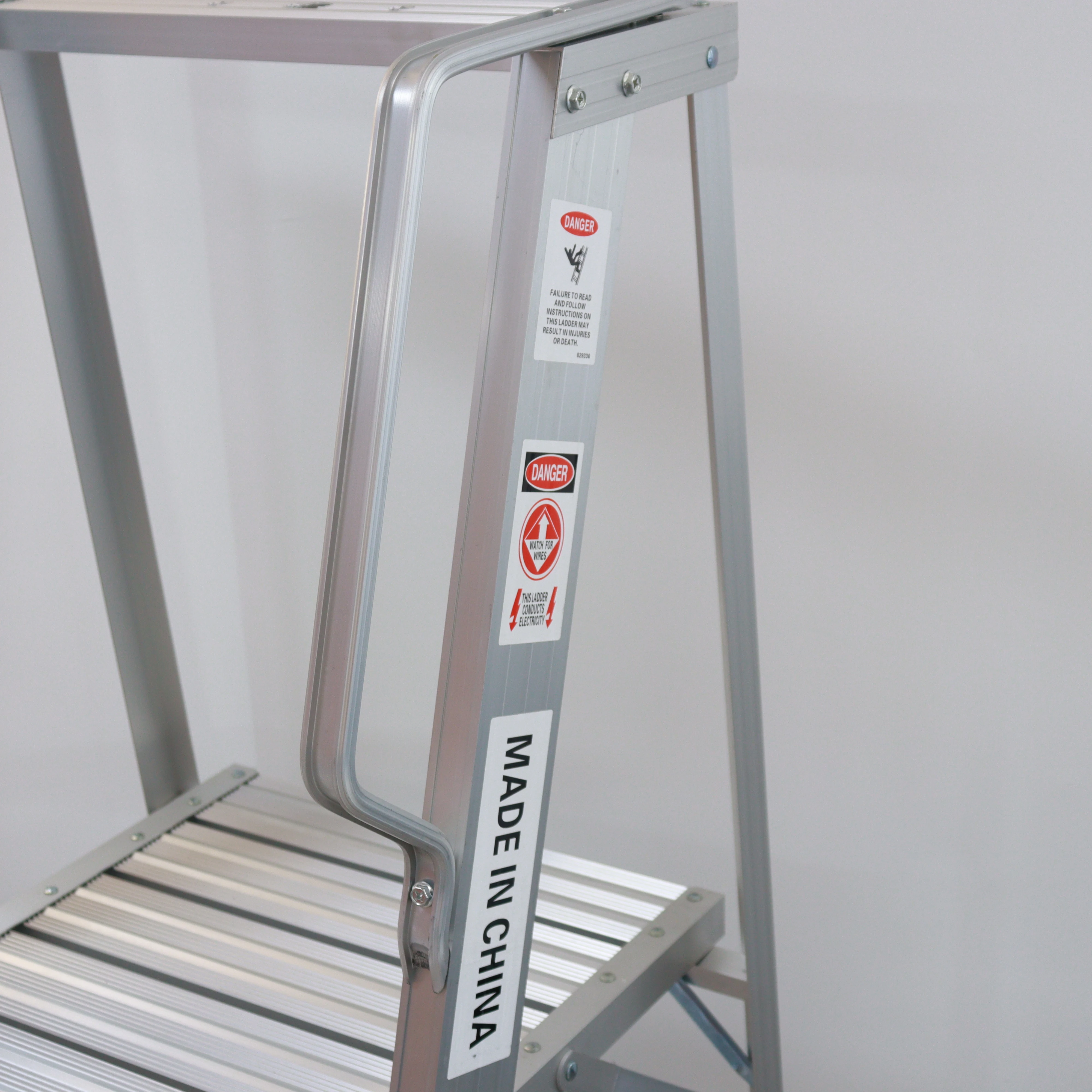Factory Suppliers High Quality  Handrail Platform Aluminum Step  Ladder