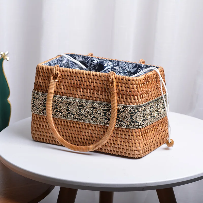 BOLSO DE MANO vintage de mimbre ⋆ Lady Vixens