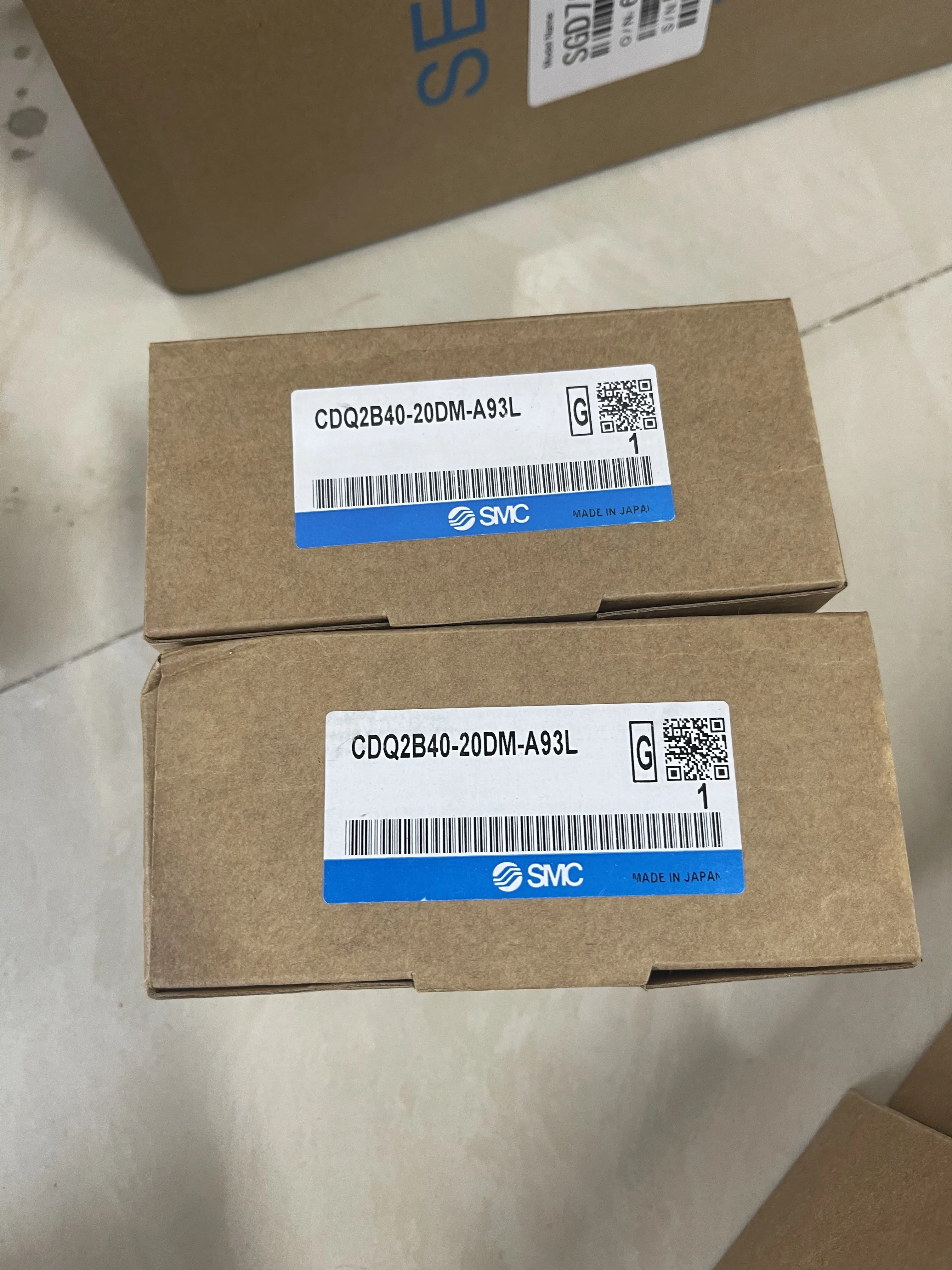 SMC Pneumatic Cylinder CDQ2B40-20DM-A93L