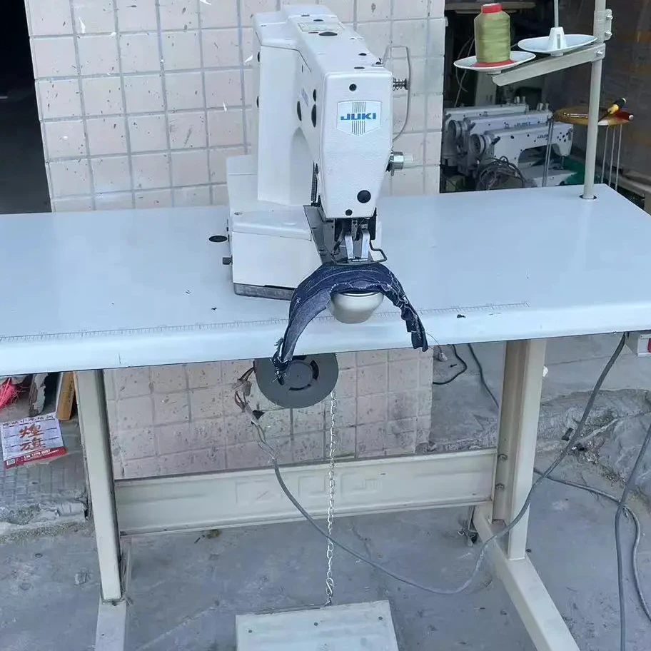 Japan Usado Maquina Prensilladora Yuki Lk 1850 Bartack Industrial