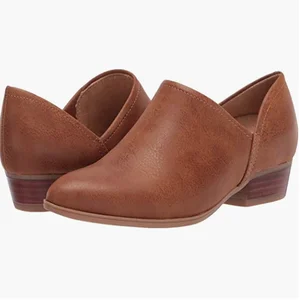 Elegant Genuine Leather Women's Shoes with Unique Design Hard-Wearing Slip-On Closure for Summer and Autumn Fashion Trends