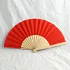 สีแดง