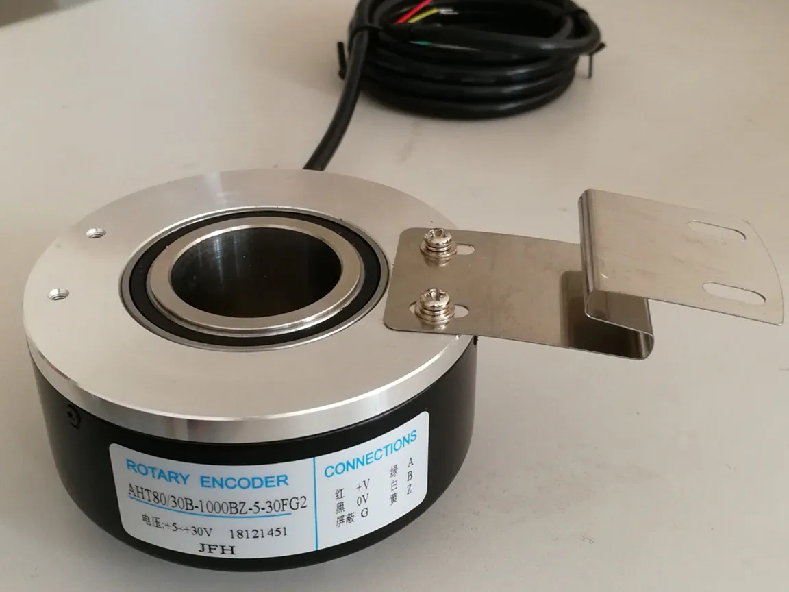 38mm Outer Diameter 6mm Solid Shaft Rotary Encoder 2500ppr Push Pull Output 5 26v Power Supply