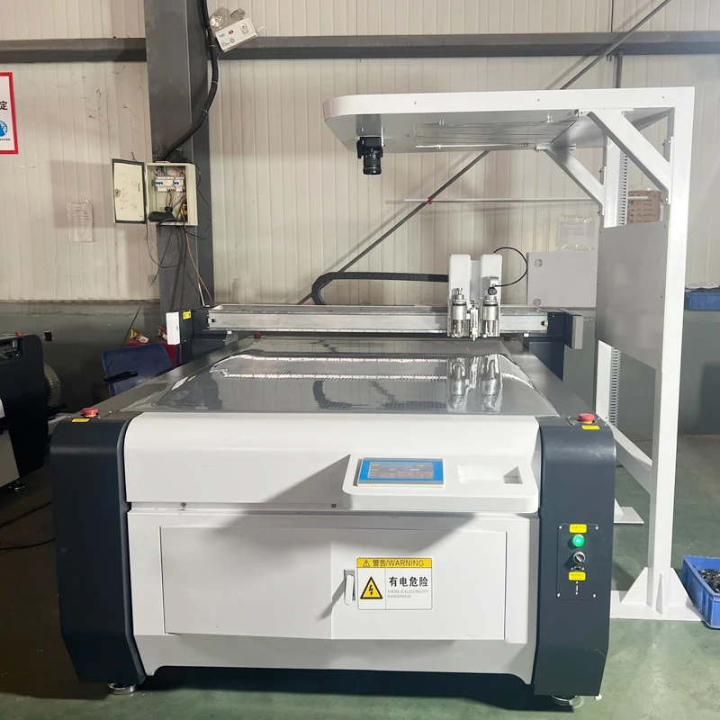 ZXT Digital CNC Automatic Flatbed Paper Cardboard Feeding Cutting Plotter Advertising KT Board Oscillation Knife Cutting Machine