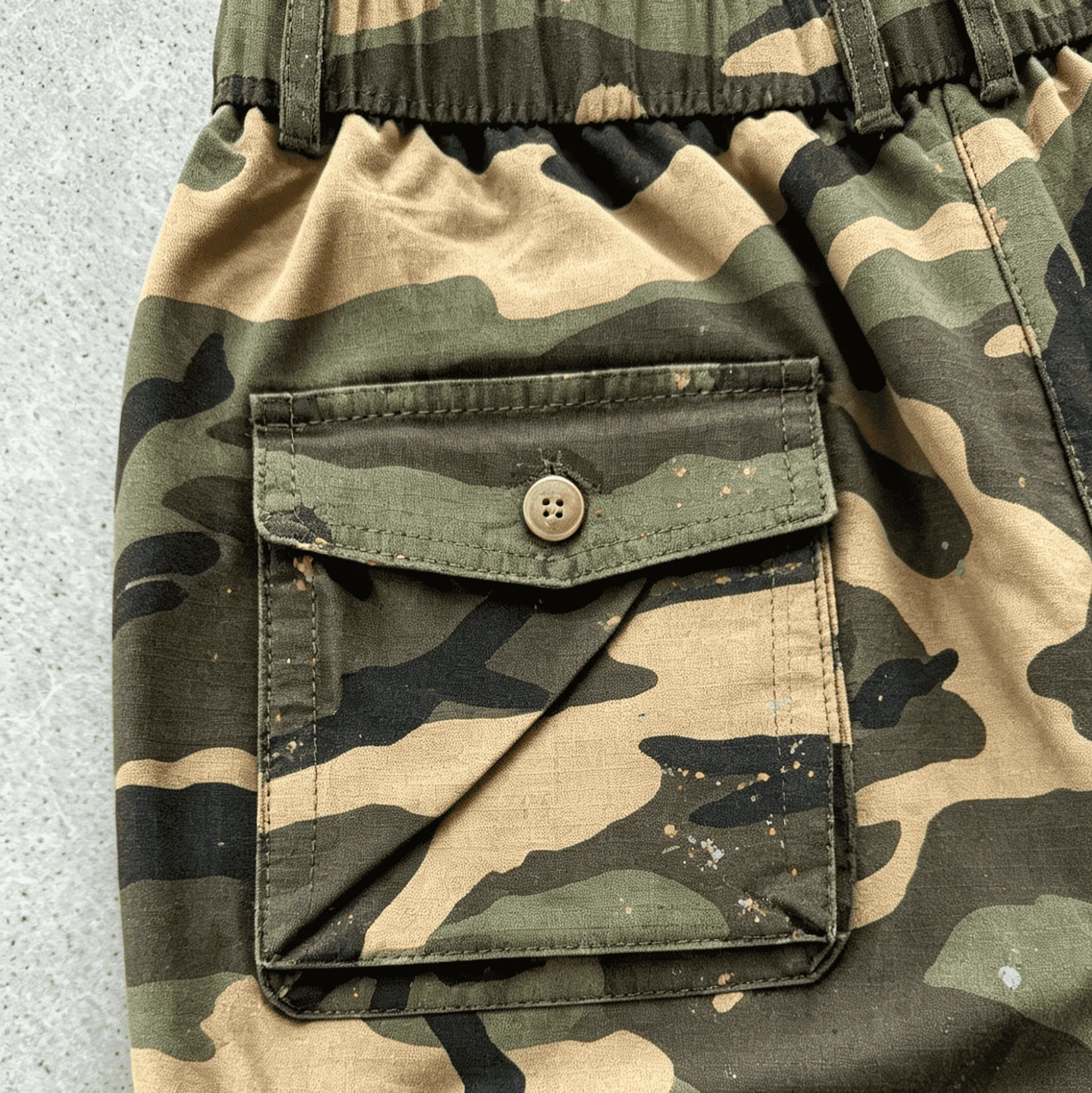 Custom Elastic Waist Paint Splatter Camouflage Tactical Multi Pocket Cotton Twill Streetwear Camo Cargo Shorts Men gallery 4