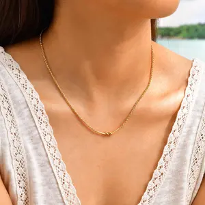 Minimal Jewelry Design Knot Clavicle Chain Necklace Gold Plated Stainless Steel Necklace for Women