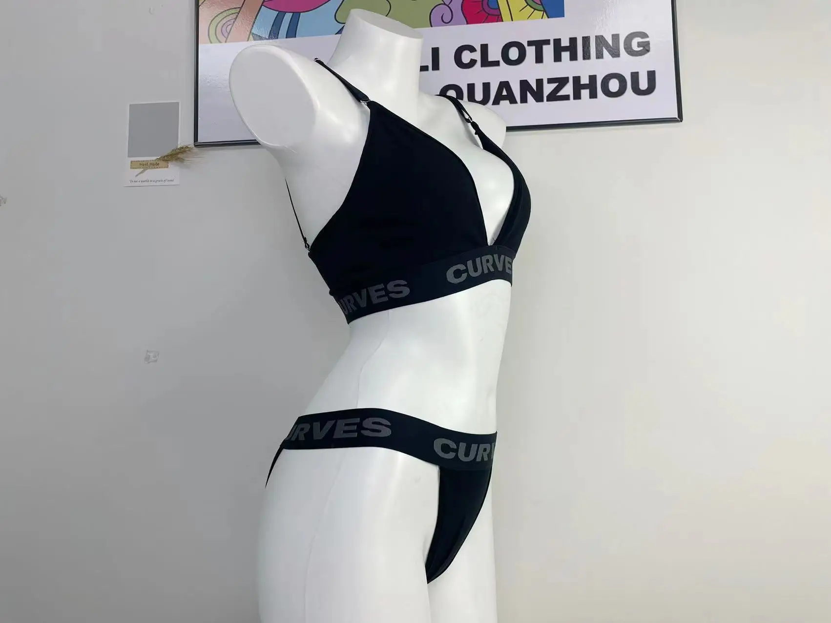 Femmes personnalisées Lingerie Sexy grande taille ensemble de sous-vêtements dames coton sous-vêtement bikini et ensemble de soutien-gorge_voghion.com