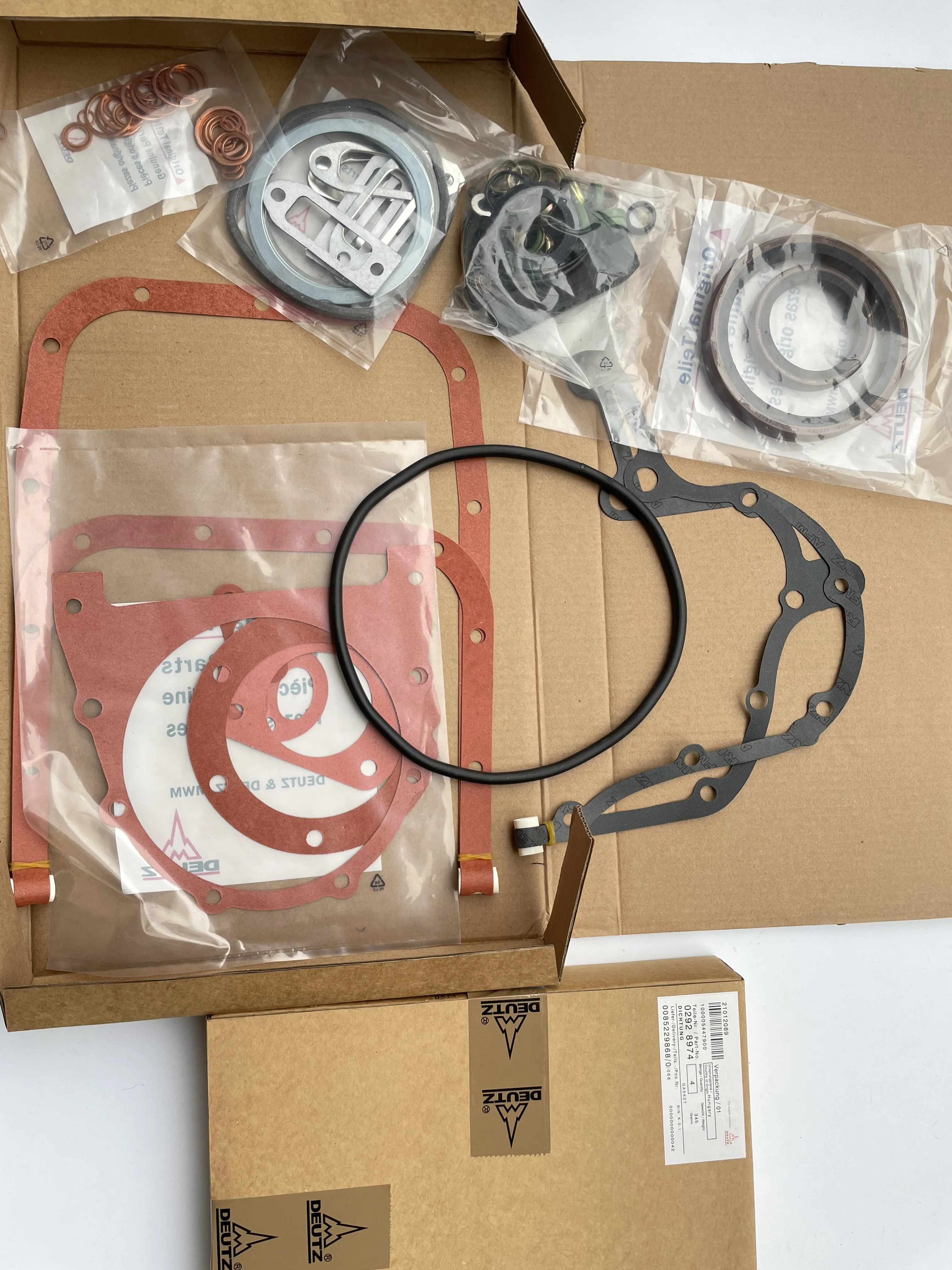 High quality deutz F4L912 overhaul gasket set 02928974| Alibaba.com