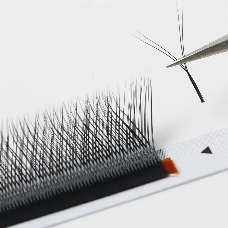 Custom New Design Self Adhesive Eyeliner Black Waterproof Eyelash