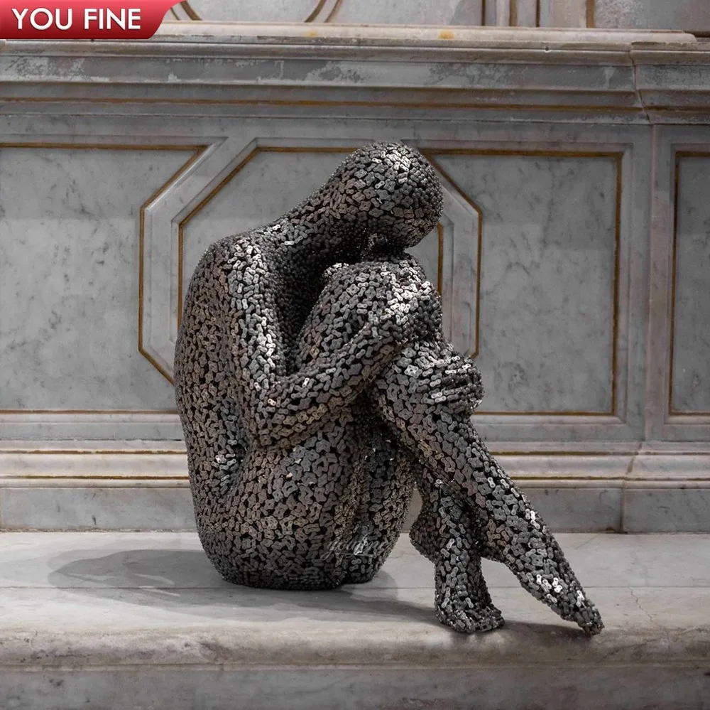 Unique Design Costom Metal Statue Figurative Wire Sculpture for Sale