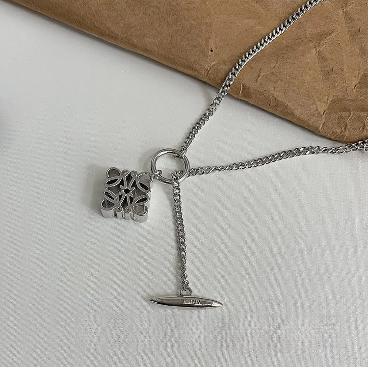 High-End Luxury Gold Necklace Jewelry Accessories for Teenage Christmas Gift Personalized Jewelry Designs Long Chain Necklaces