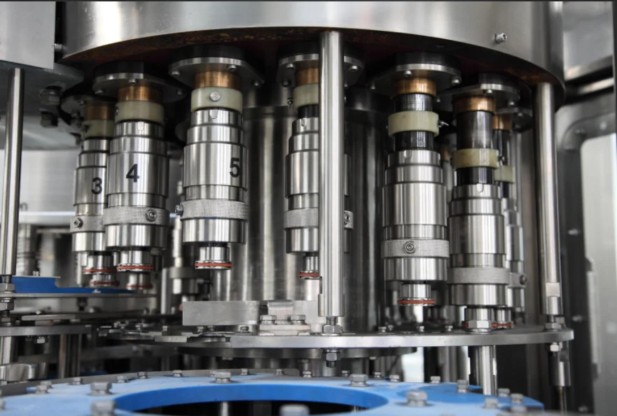 Całkowicie automatyczny zakład butelkowania wody mineralnej Cena Całkowita linia produkcyjna wody butelkowanej do sprzedaży z opakowaniem 3