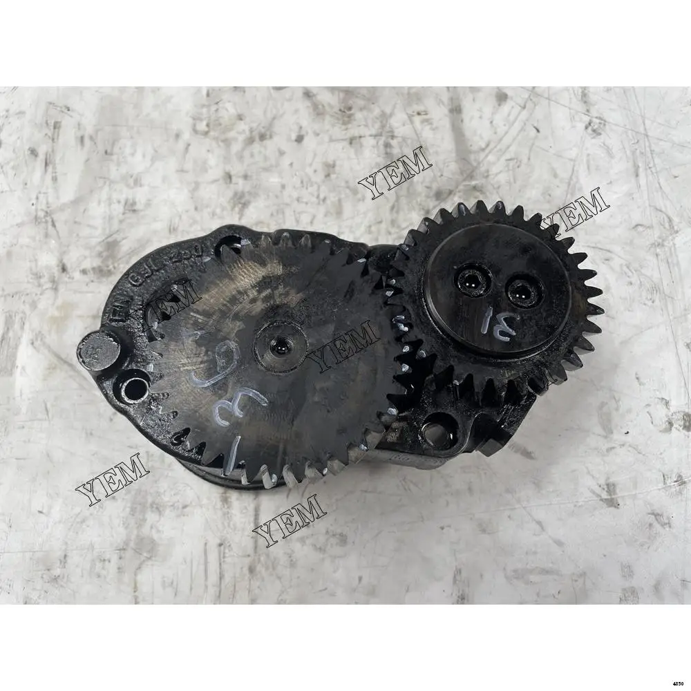 D934 Oil Pump 9075541 for Liebherr Engine Parts