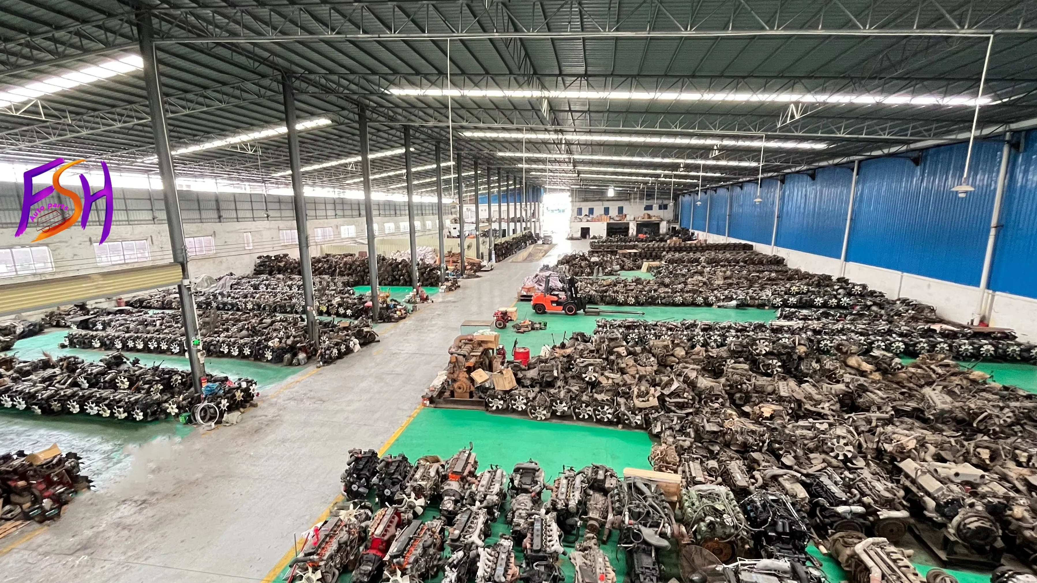 product fori veco euro 3 original  italy used diesel engine assembly  4 cylinders electric injection  used engine854-26