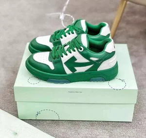 Winter Couple Sports Shoes Luxury Design Chunky Sole Height Increase for Men Women