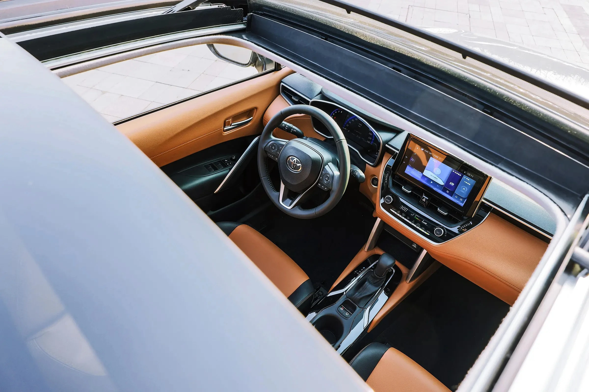 Toyota Corolla Cross Car 2023 2.0l Cvt Luxury Care Suv Hybrid Used Cars