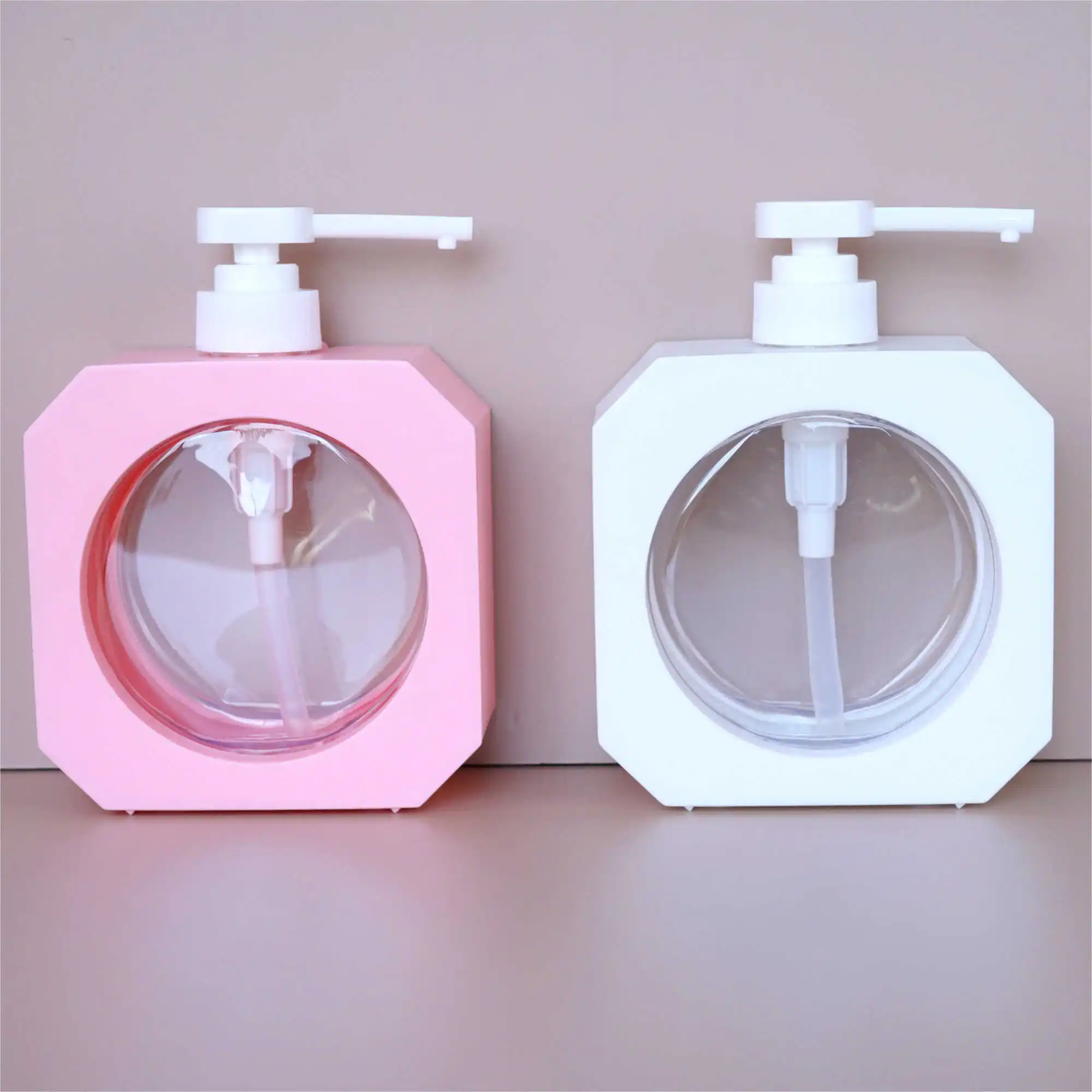 New Design Empty Square White and Pink 300 500ml Shampoo Shower Gel Lotion Pump Bottle  Can Be Custom Printing LOGO
