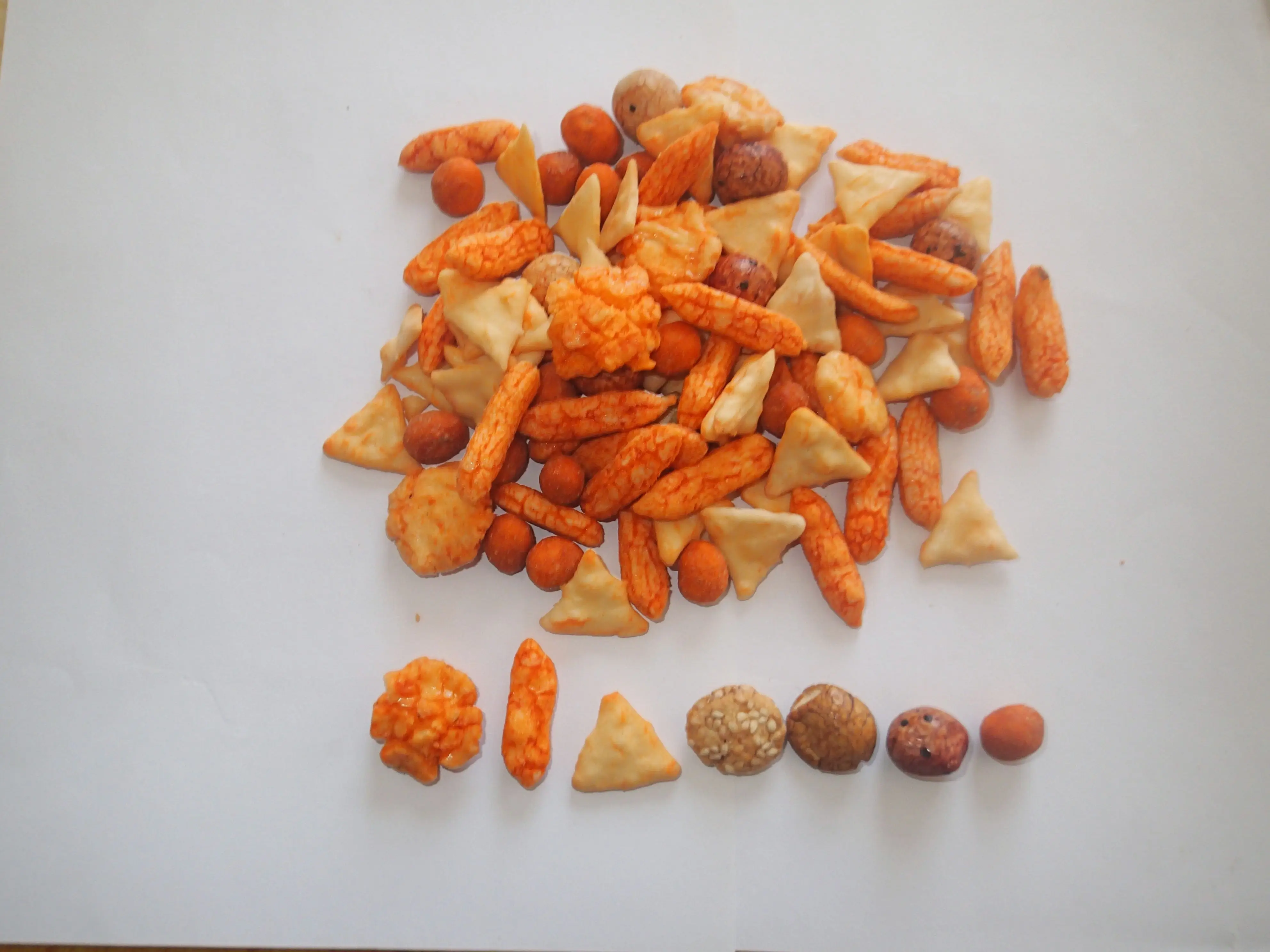 Asian Rice Crackers Mixed Crispy Peanuts Japanese Snacks Senbei Rice