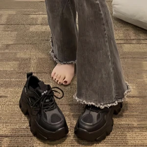 2026 New Type of Women's With Elevated Thick Soles Lightweight Breathable Basketball Sports Shoes