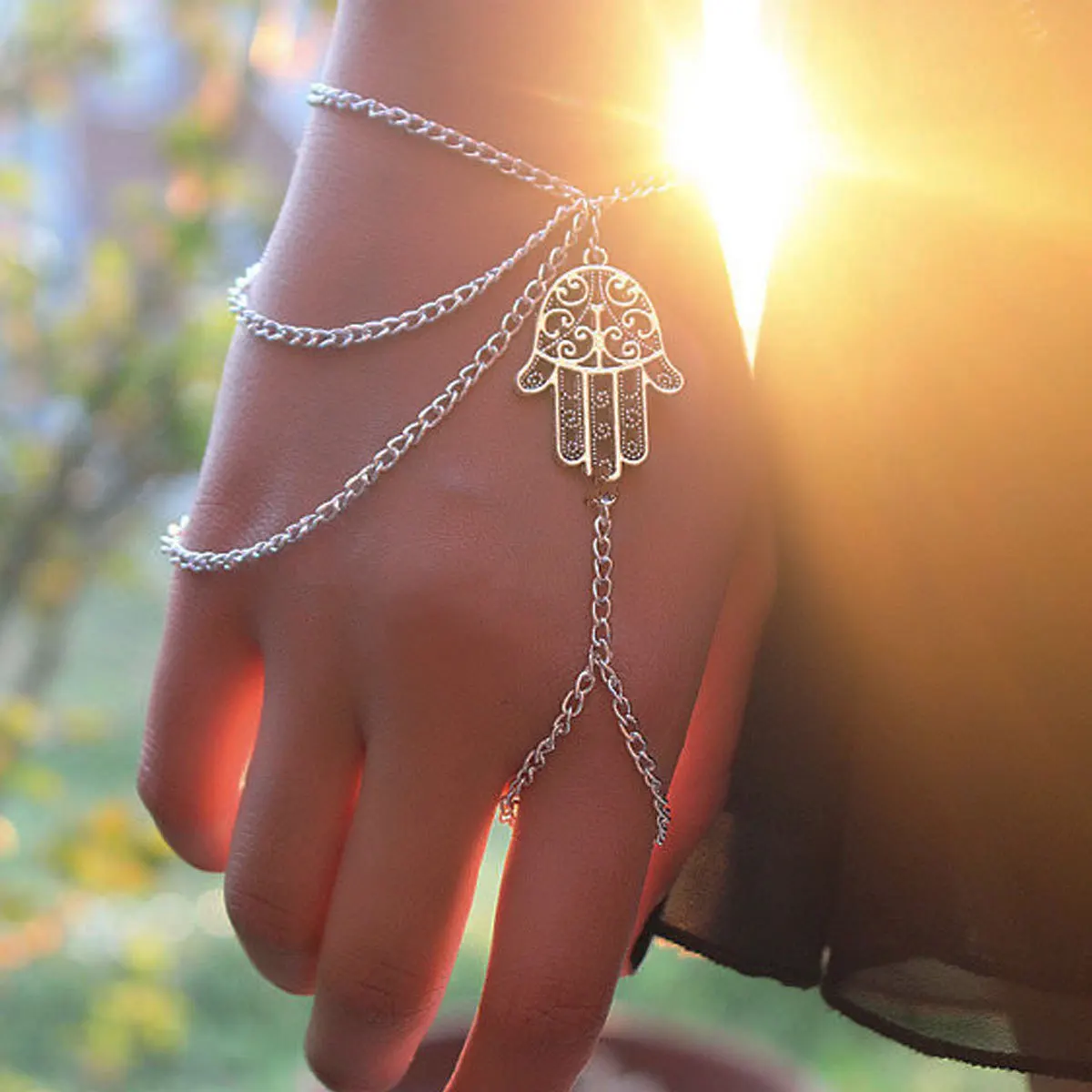 Gt One-piece Buddha Hand Tassel Finger 