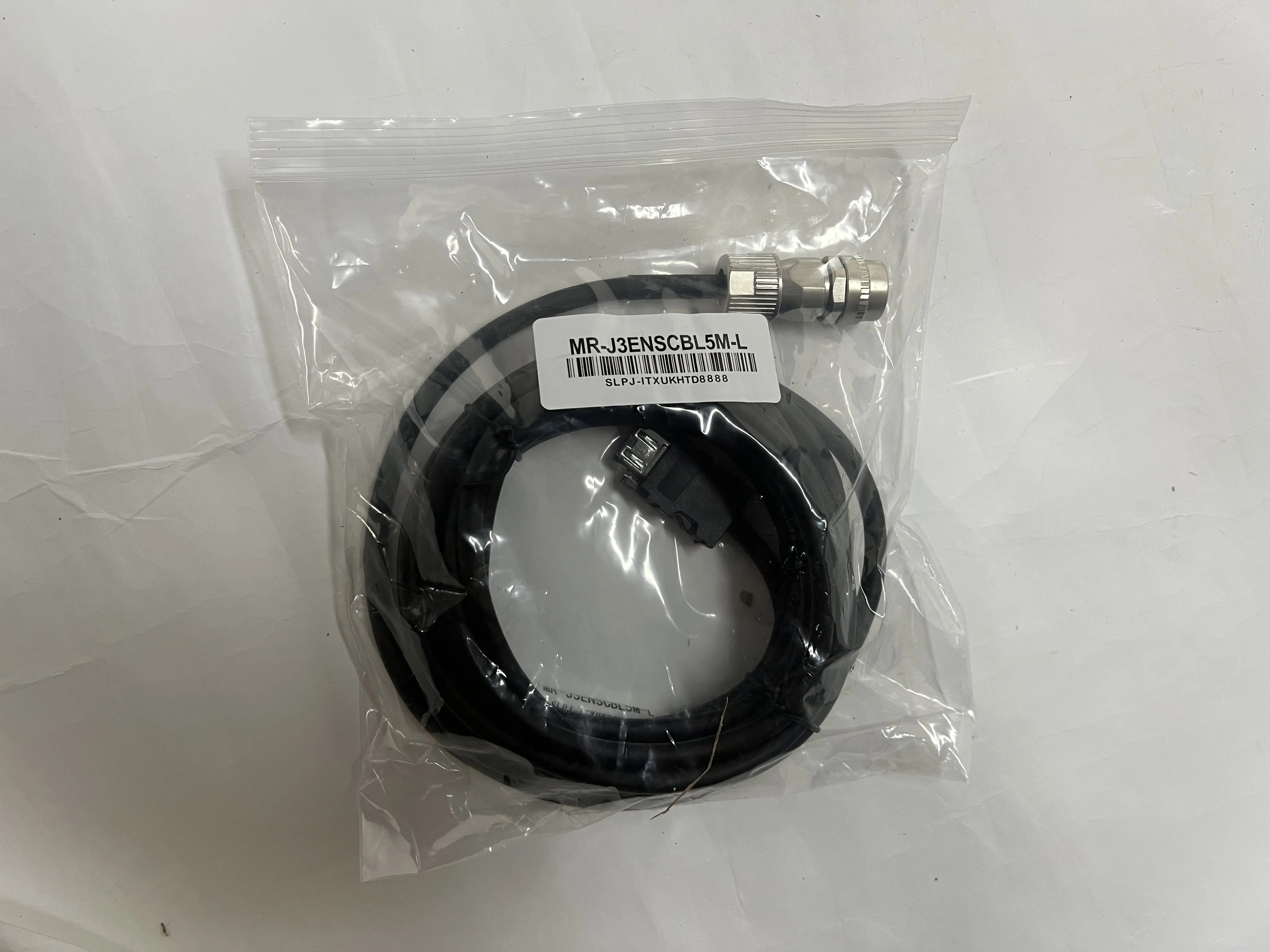 Mitsubishi Servo Encoder Cable MR-J3ENSCBL5M-L