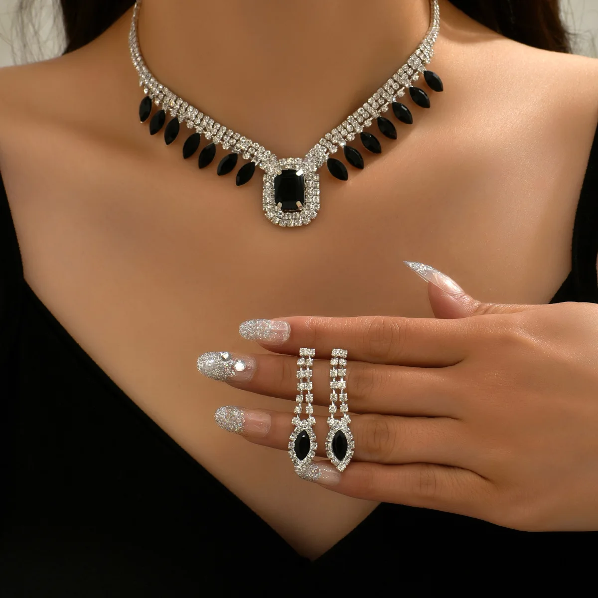 Fashion Jewelry Luxury Evening Dress Jewelry Black Sapphire Blue Earrings Necklace Set Cheap Gifts for Women Fashion Jewelry Luxury Evening Dress Jewelry Black Sapphire Blue Earrings Necklace Set Cheap Gifts for Women