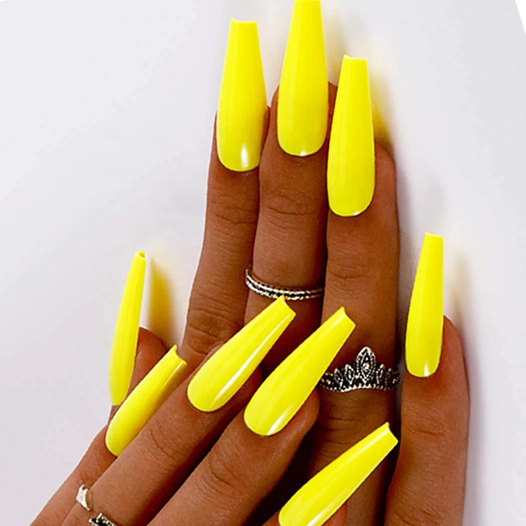 2023 Nail Colors By Month: Get Popular Colors for Every Month | PERFECT