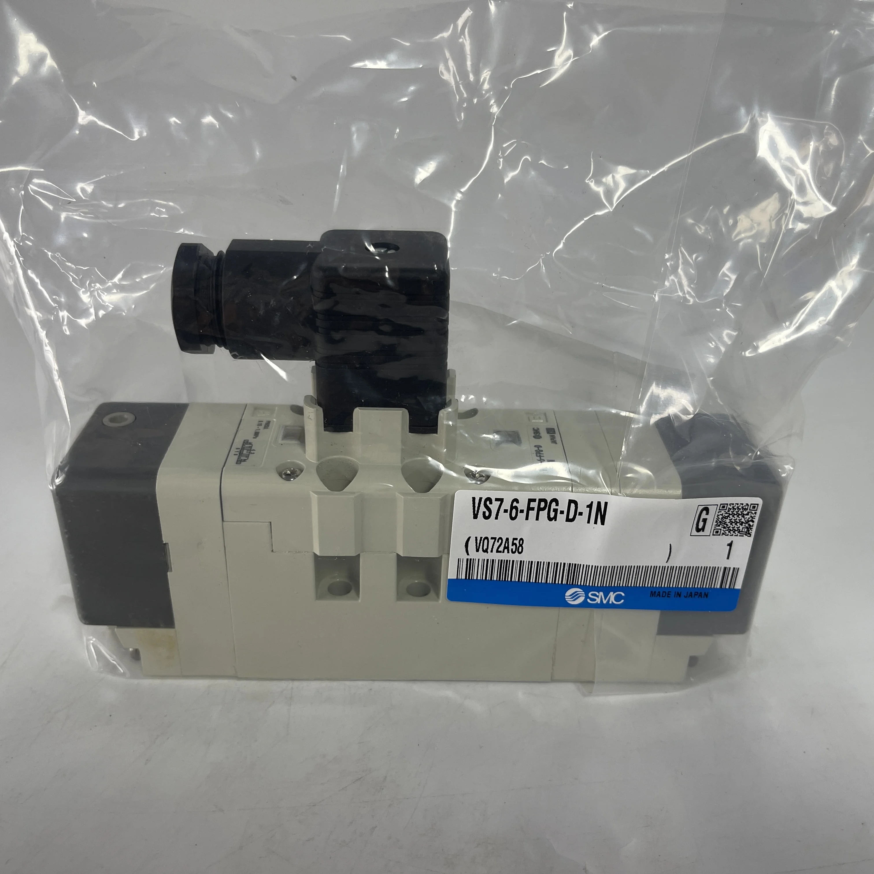 SMC Pneumatic Solenoid Valve VS7-6-FPG-D-1N VQ72A58 SMC Pneumatic Solenoid Valve VS7-6-FPG-D-1N VQ72A58