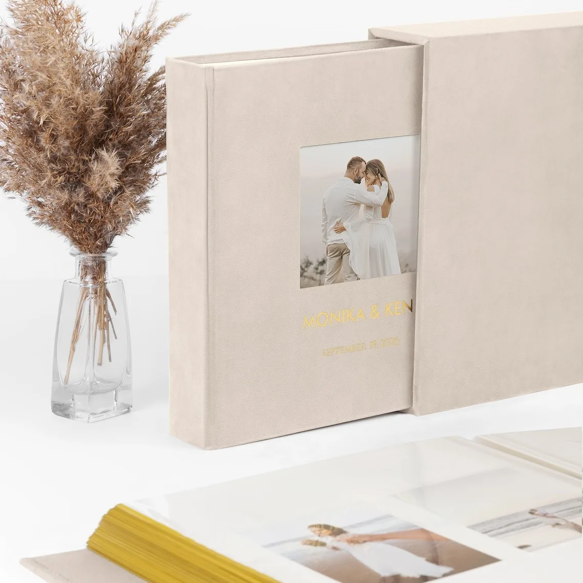 Wholesale Luxury Wedding Photo Album Elegant Fabric Velvet Cover Photo