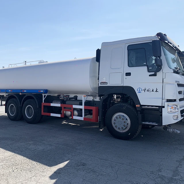 Factory Direct Supply SINOTRUK HOWO Oil Tanker Truck 371hp 20000 Liters Fuel Tanker Truck Refueling Trucks