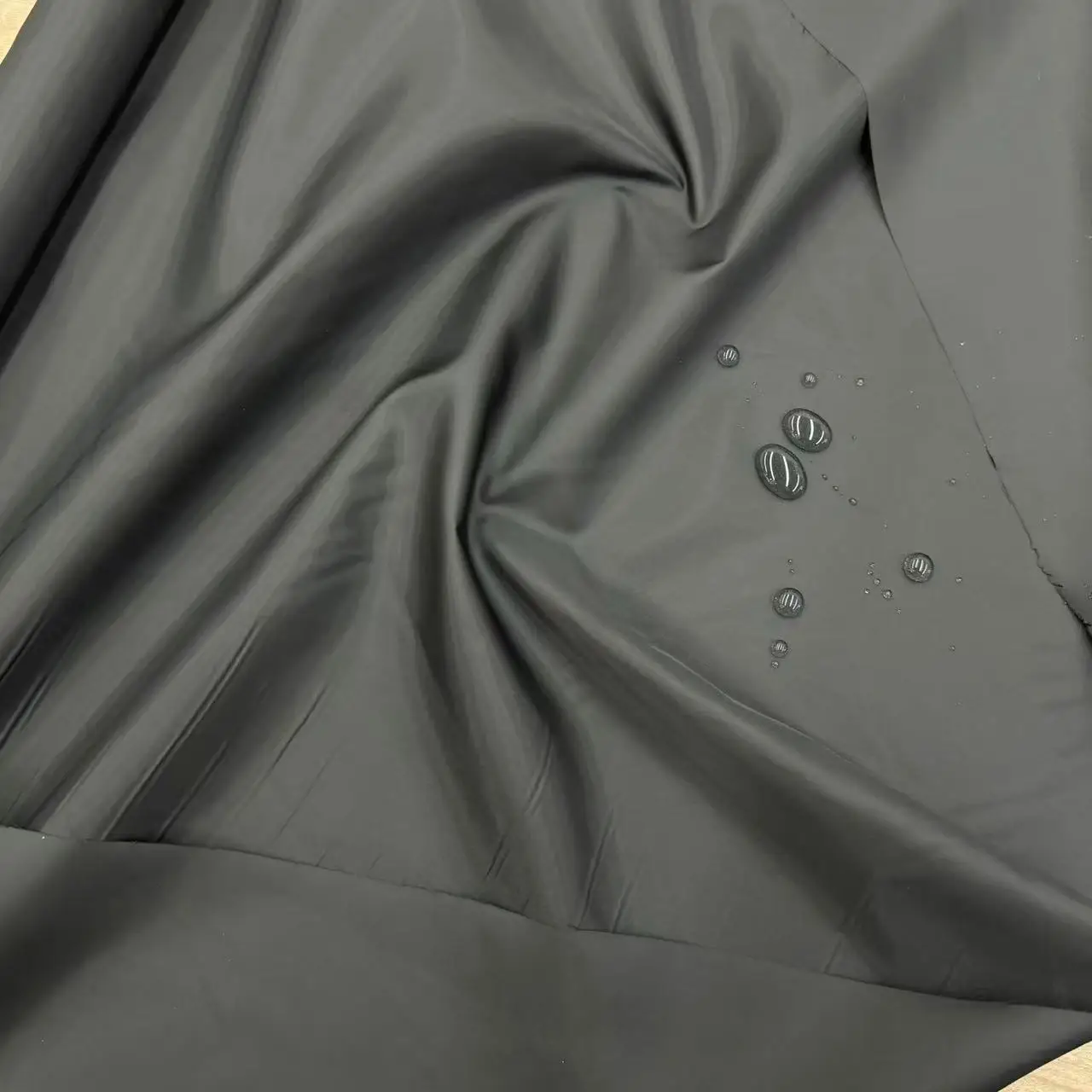 100% Polyester 300T Taffeta Fabric With Waterproof Coating Ultralight Waterproof Fabric for Down Jacket