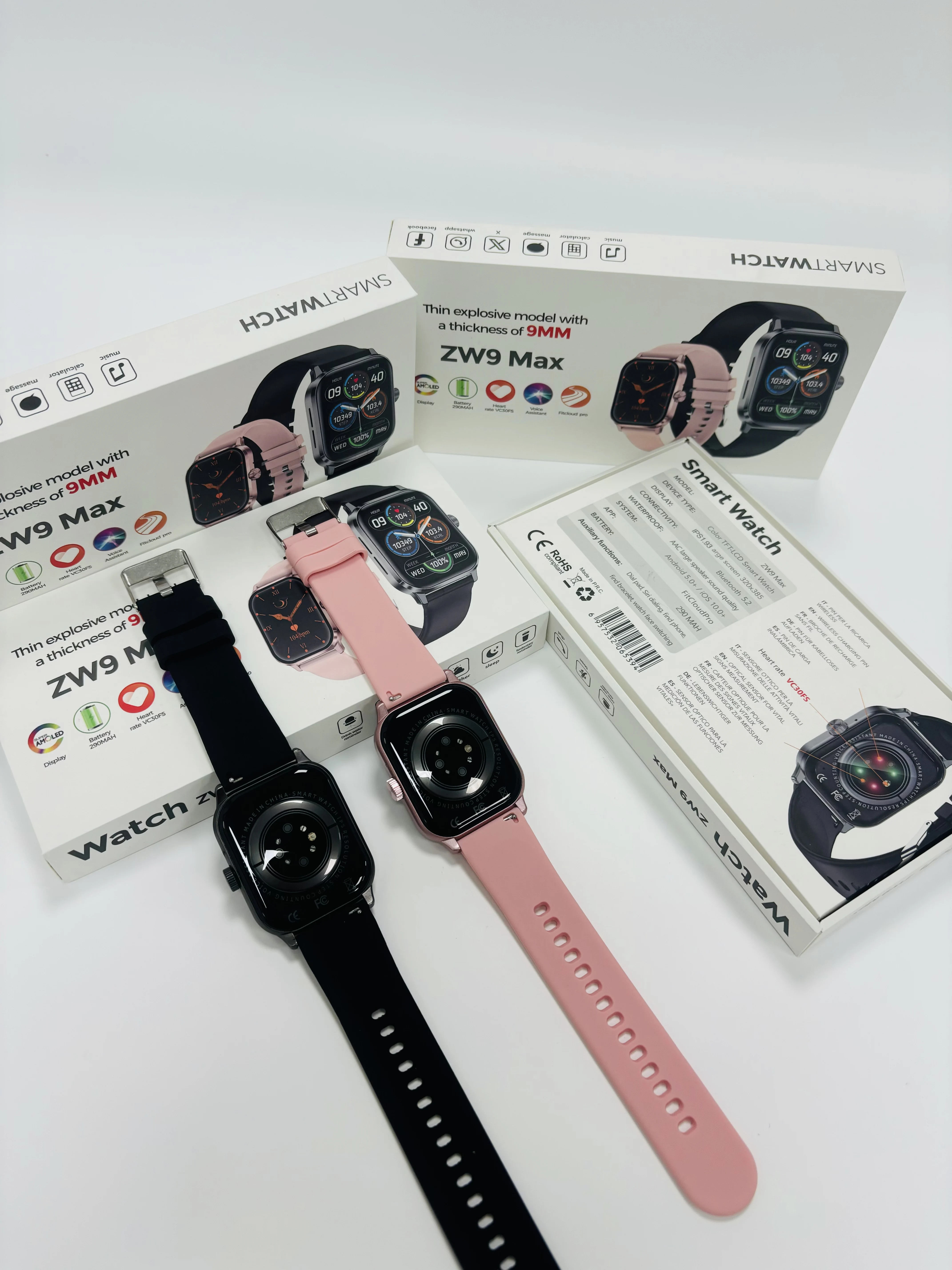 ZW9 Max Smart Watch - Fitness Tracker with IP67 Waterproof