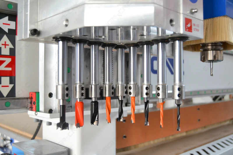 Bodor 4 квт. автомат загрузки. вакуумный захват fezer. автоматическая загрузка линии усования. коллаборативный робот кука для 2 токарных станков с чпу.