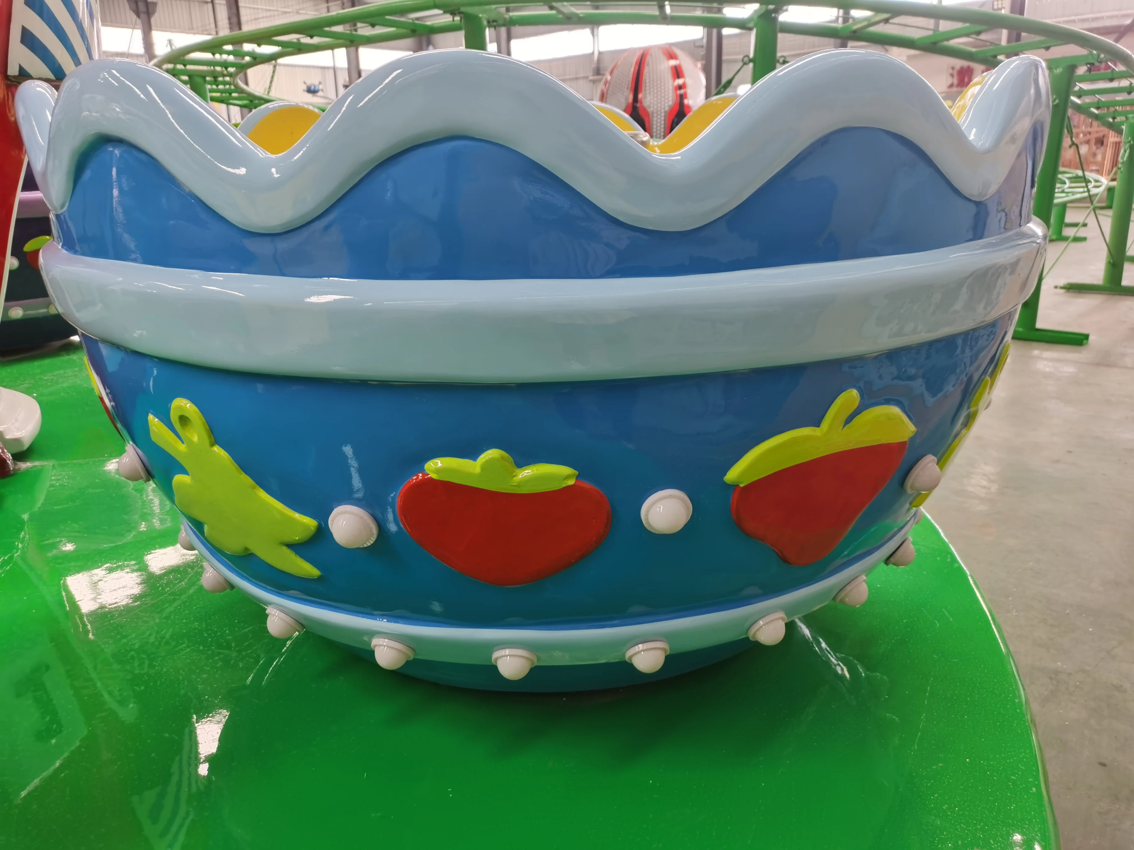 Funfair Strawberry Tea Cup Ride High Quality Amusement Park Rides Equipment Coffee Cup Ride For