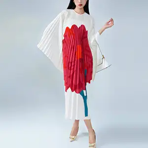 2025 New High Quality Muslim Kaftan Maxi Dress Fast Shipping Loose Plus Size Casual Stylish Elegant Pleated Dress for Women