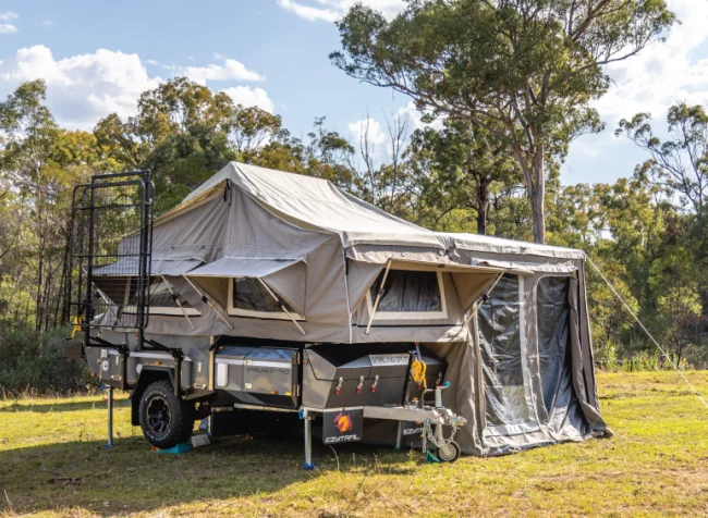 Travel Trailer Off-Road Pop up Top Camping Caravan Mini Off Road Camper ...