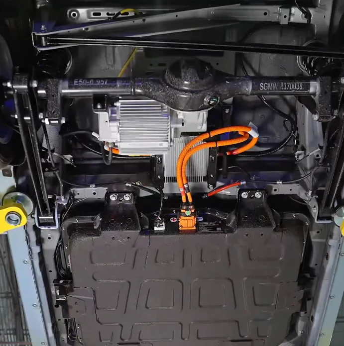 Wuling Hongguang Mini Ev Electric Motor 40kw With Control Unit Electric