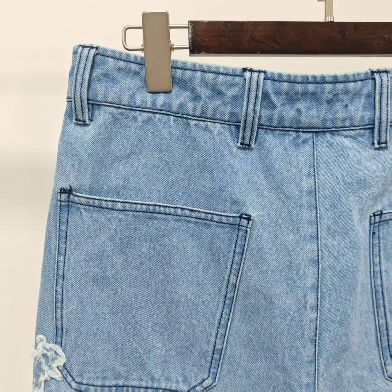 Wholesale Custom Logo Light Blue Cotton Denim Embroidered Distressed Baggy Wide Leg Streetwear Summer Wear Men Denim Shorts gallery 3