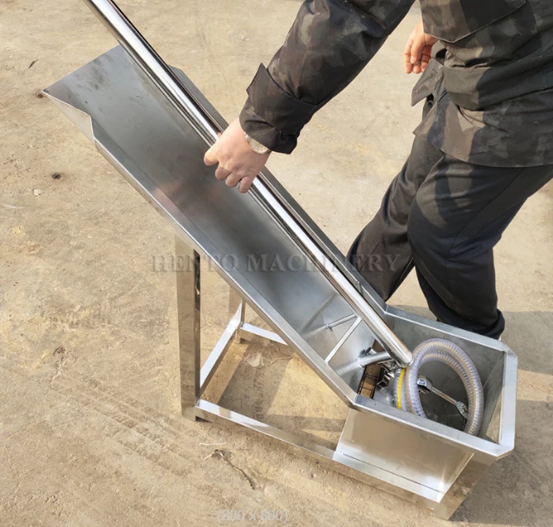 Easy Operation Pedal-Type Intestine Cleaning Machine / Pig Intestines Turner / Pork Intestine Cleaning Machine