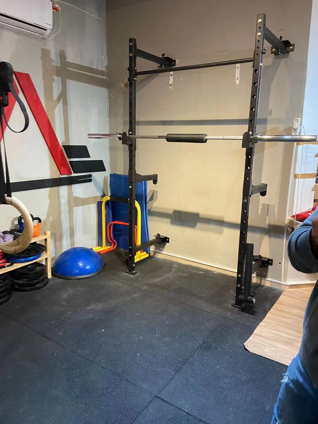 DZ050壁に取り付けられたスクワットラックマルチパワーラック