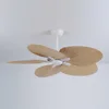 Blanco con vetas de madera natural
