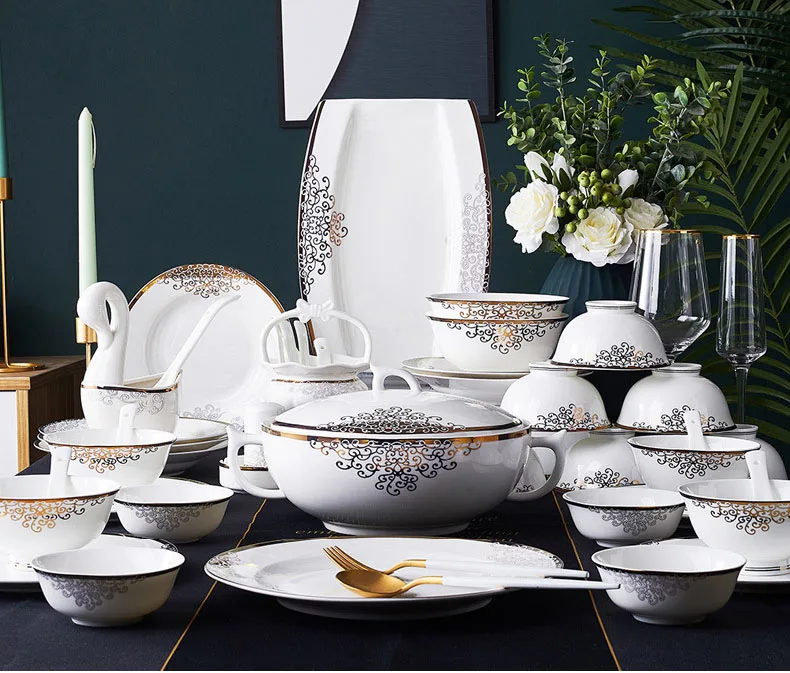 【超希少！】 クリブデン　食器33点set アンティーク壺刻印 超希少！】WEDGWOOD クリブデン 食器33点set アンティーク壺刻印