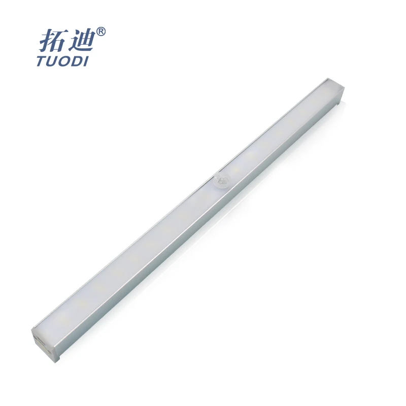 TDL-7116L 20 LED Wireless Motion Sensing Light Bar Closet Cabinet LED Night Light up to 15 Feet (Battery Rechargeable)