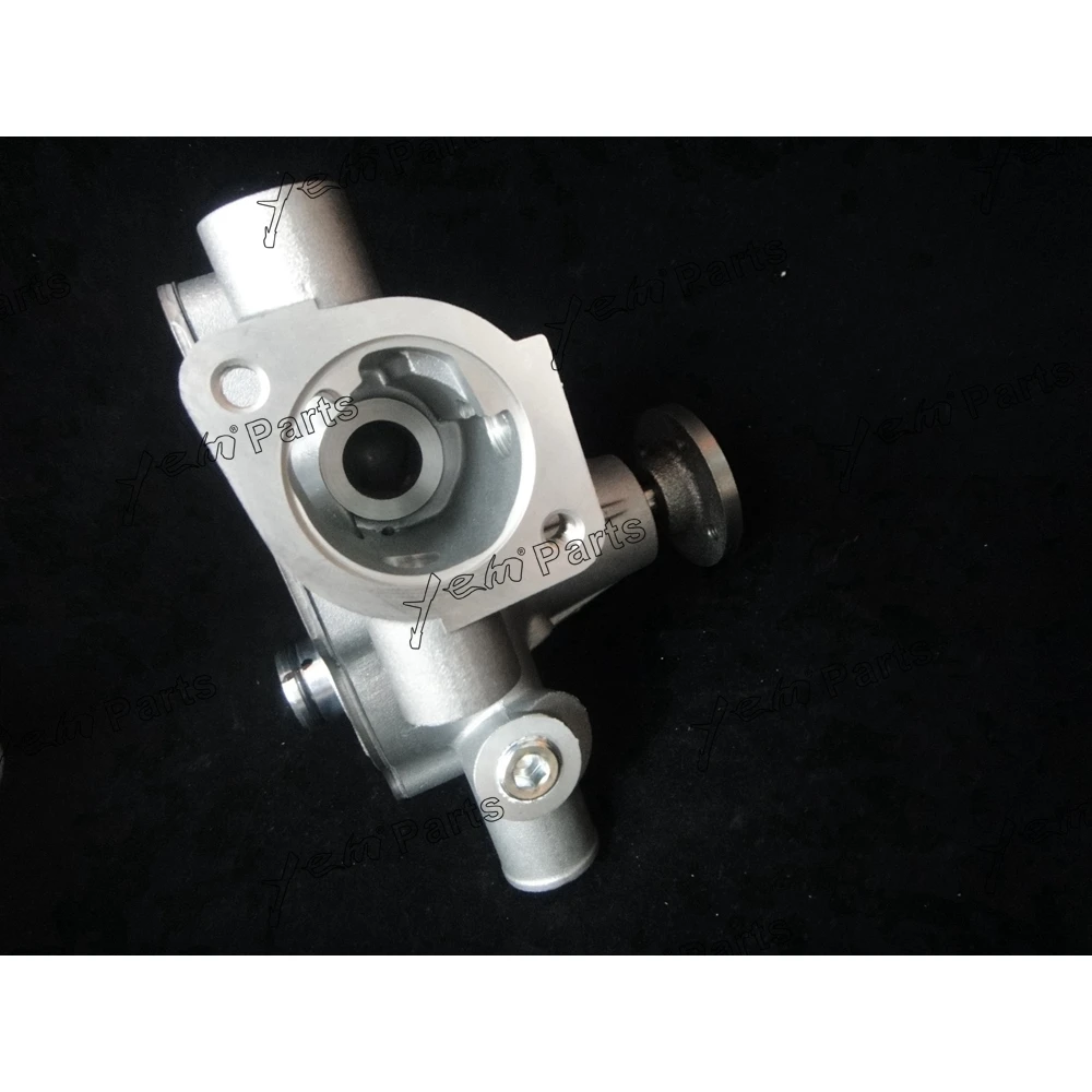 Excavator Engine Part 3TNE78 Water Pump for Yanmar
