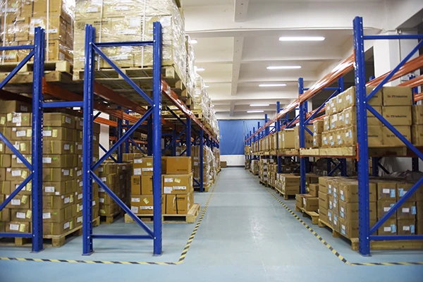 Warehouse2.jpg