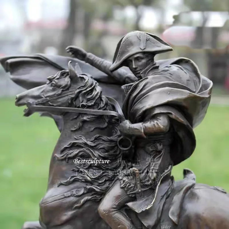 ホームデスク装飾ブロンズナポレオン像小型金属像彫刻| Alibaba.com