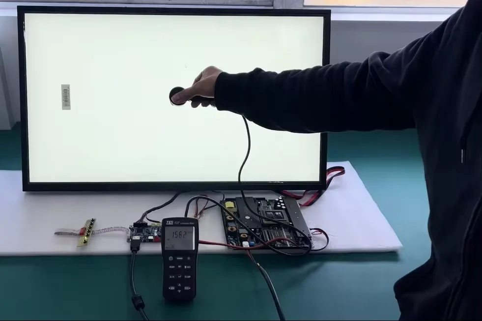 75 Inch 1000-3000 Nit CS-750EGY-SKM3 LCD panel High Brightness Tft Lcd Module Screen Support 3840x2160 FHD With RTD2513A borad manufacture